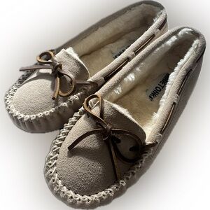 Minnetonka Cally Moccasins